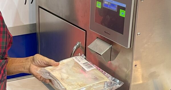 智慧烹調機自動匹配最佳口感的加熱參數。食品所/提供