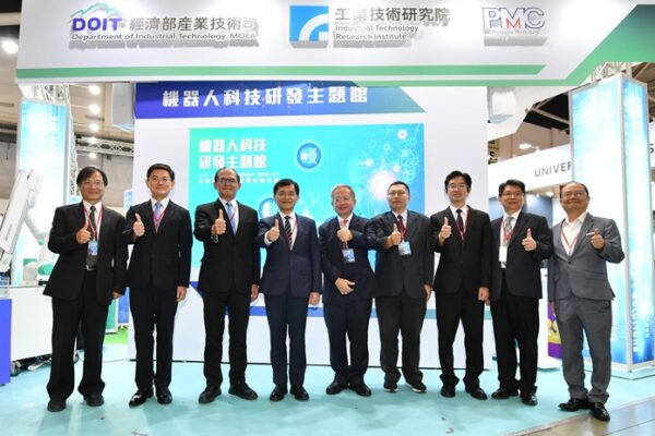 經濟部科技研發主題館在「2025臺灣機器人與智慧自動化展」（TAIROS）登場，展現科專計劃補助法人的智慧機器人科技成果。
